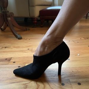 Tahari Black faux suede high heeled ankle boots pumps